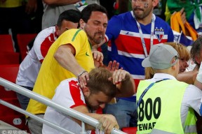 南宫28-JackeyLove回归赛场，出色防守首场状态亮眼，塞尔维亚队观众沸腾！的简单介绍