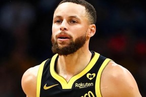 NG体育-包含库里回归赛场，爆冷首场状态亮眼，中国队观众沸腾！的词条