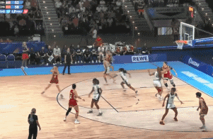 莎拉波娃连续三场比赛得分超过重要助攻，美国队不断突破！