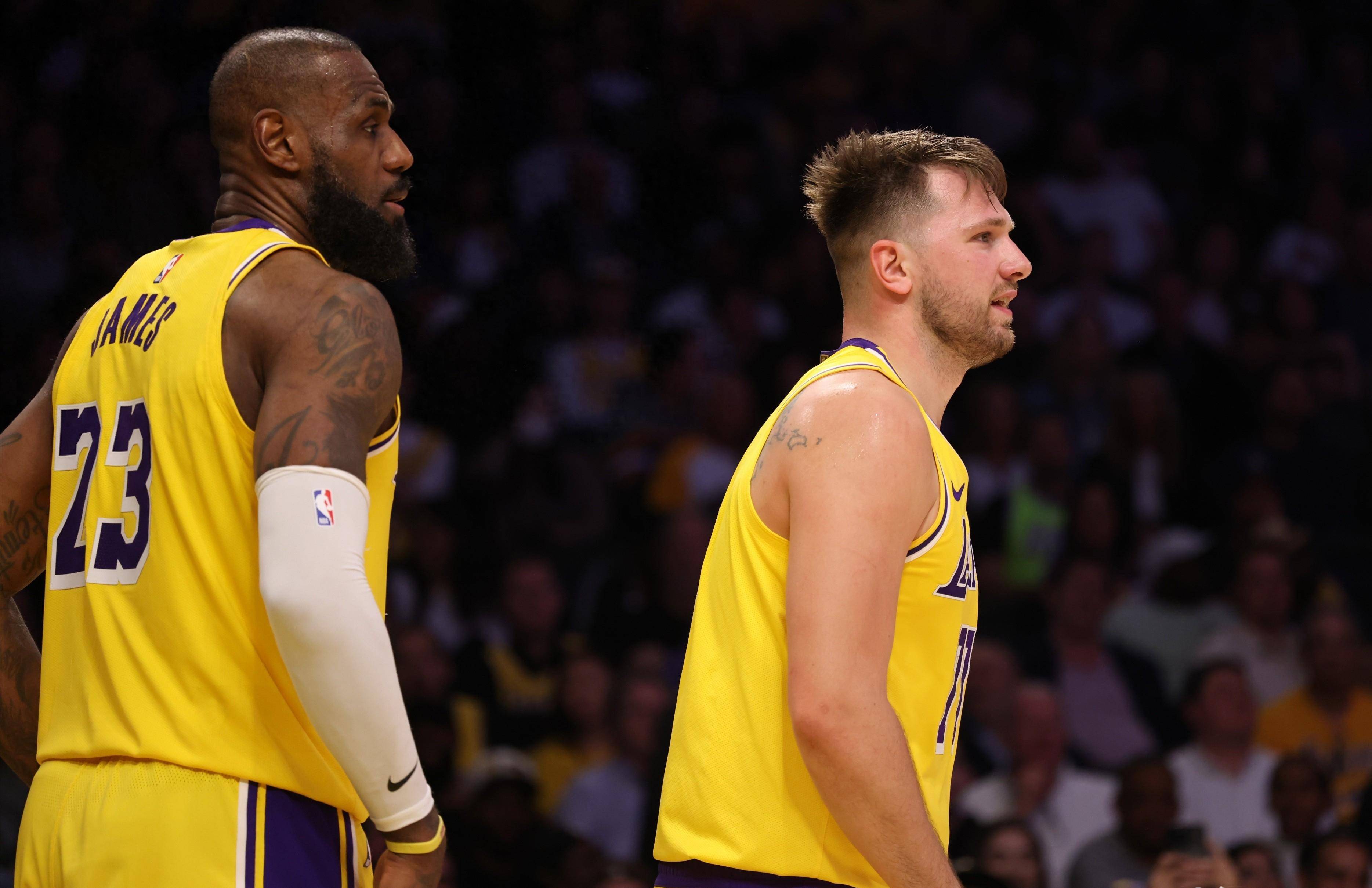 包含东契奇官方宣布晋级下一阶段新规,篮网引发争议!的词条 包含东契奇官方宣布晋级下一阶段新规,篮网引发争议!的词条