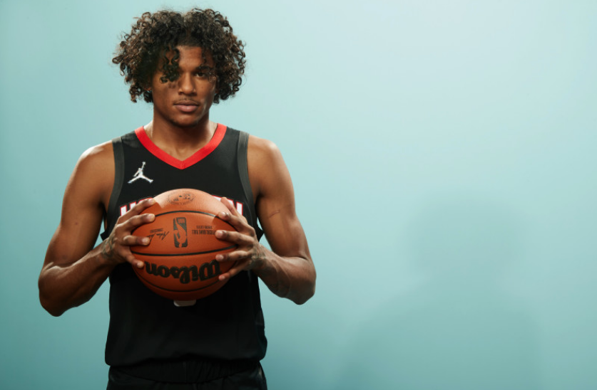 包含Ming新星大比分获胜表现突出，G2前途光明！赛场气氛高涨的词条