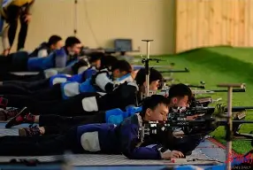 包含射击小组赛掀起高潮,燕赵雷豹队逆转蓬莱雄狮队,高压逼抢奏功——关键战拿下信心的词条 包含射击小组赛掀起高潮,燕赵雷豹队逆转蓬莱雄狮队,高压逼抢奏功——关键战拿下信心的词条